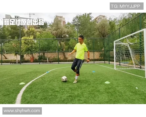 提升足球球感的有效训练方法与技巧分享 提升足球球感的有效训练方法与技巧分享